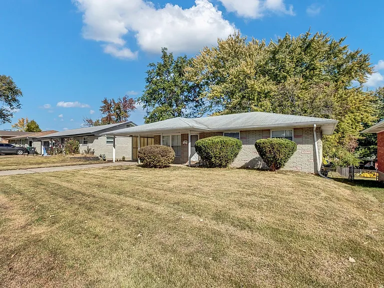 1505 Miller Dr — Photo 21