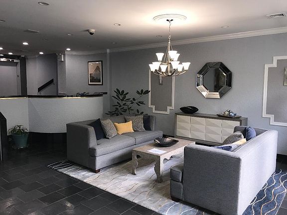 4th image of 400 High Point Dr APT 301