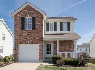 157 Bayhill Village Dr, O'Fallon, MO 63368