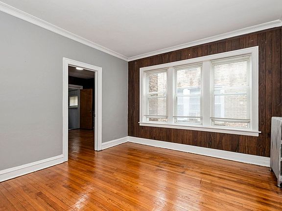 5th image of 8135-8137 S Kingston Ave #8137-3