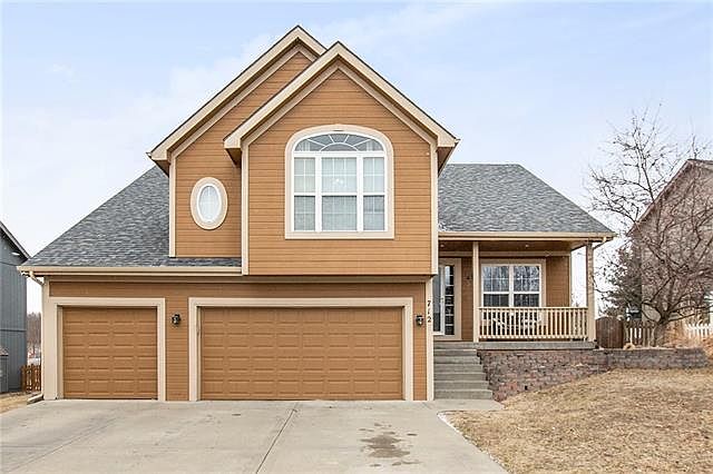 1st image of 712 Holt Dr