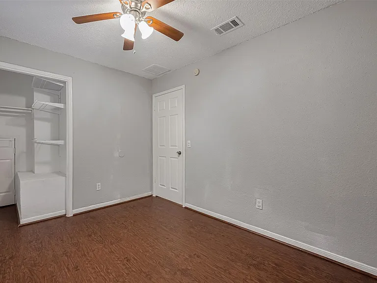 3610 Bee Bayou Ln — Photo 26