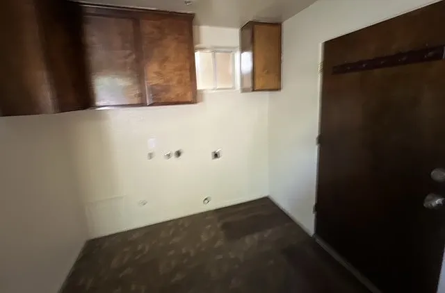 410 S Larkin St #B — Photo 6