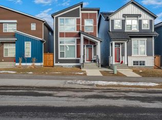 164 N Belmont Blvd SW, Calgary, AB T2X 4W3