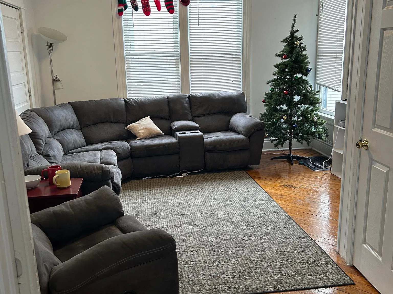 624 S Governor St — Photo 4