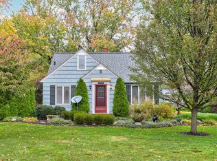 1005 W 32nd St, Holland, MI