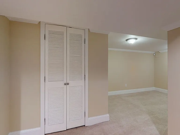 1230 Owen Pl NE — Photo 17