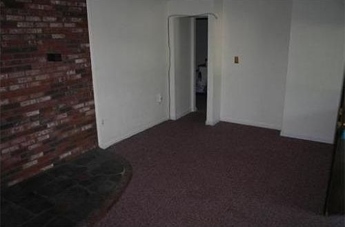2nd image of 85 Cocasset St #1