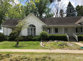 19579 N 200th St, Brocton, IL 61917