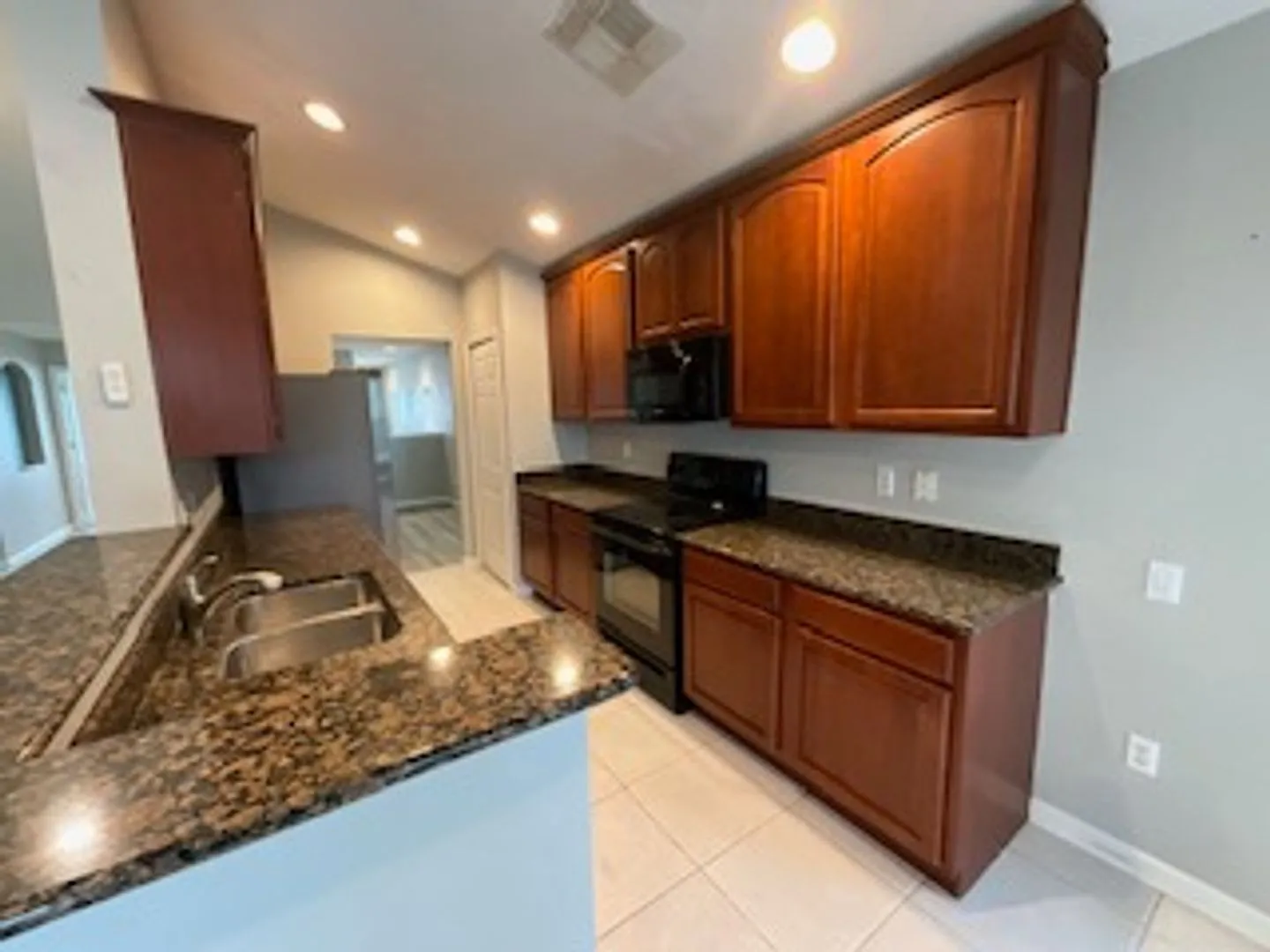Prime location in Sanford - see today! — Photo 3