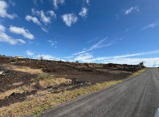 92-8388 Poha Dr, Captain Cook, HI 96704