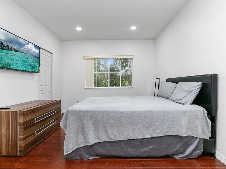 4408 Woodland Cir — Photo 12