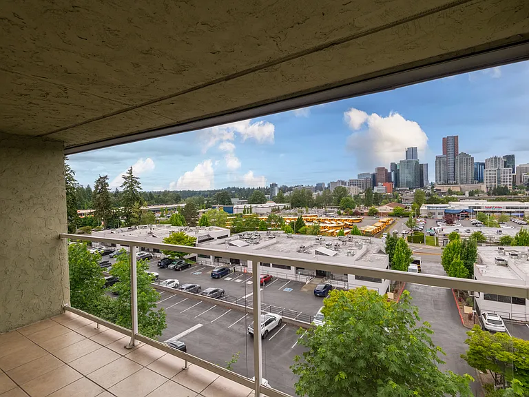 701 122nd Ave NE #408 — Photo 8