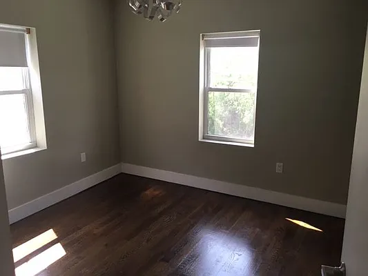 Rented by Yup Realty LLC | media 26