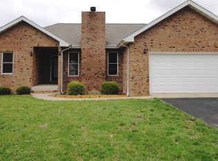 2452 Lamaku Pl, Honolulu, HI 96816