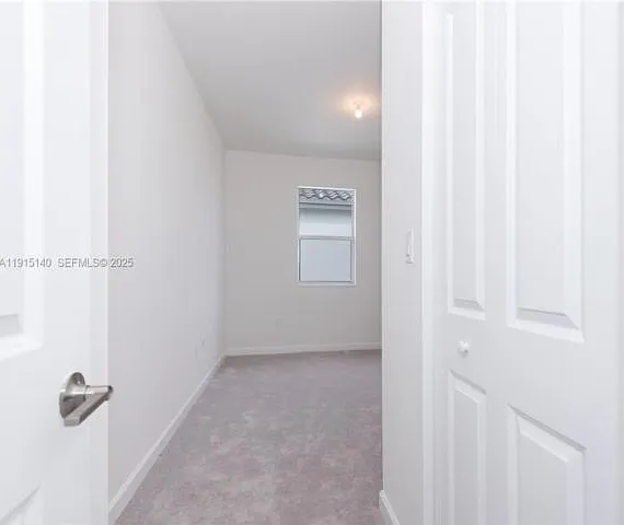 2636 NW 8th Ct — Photo 8