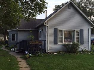 809 Shaw St, Des Moines, IA 50309
