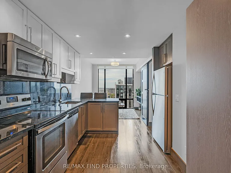 330 Phillip St #2709 — Photo 11