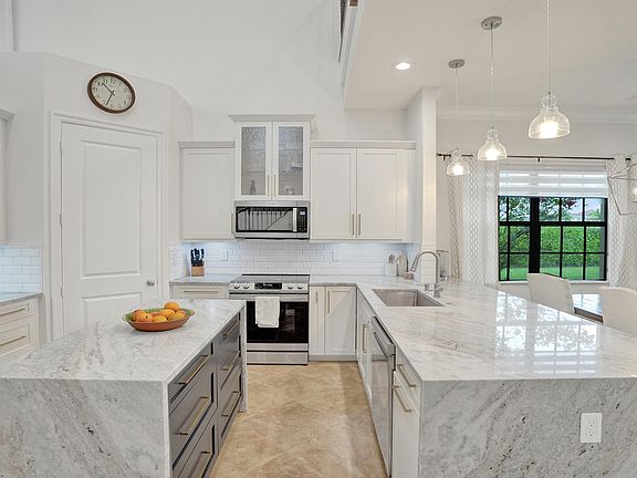 5th image of 7397 NW 111TH Way