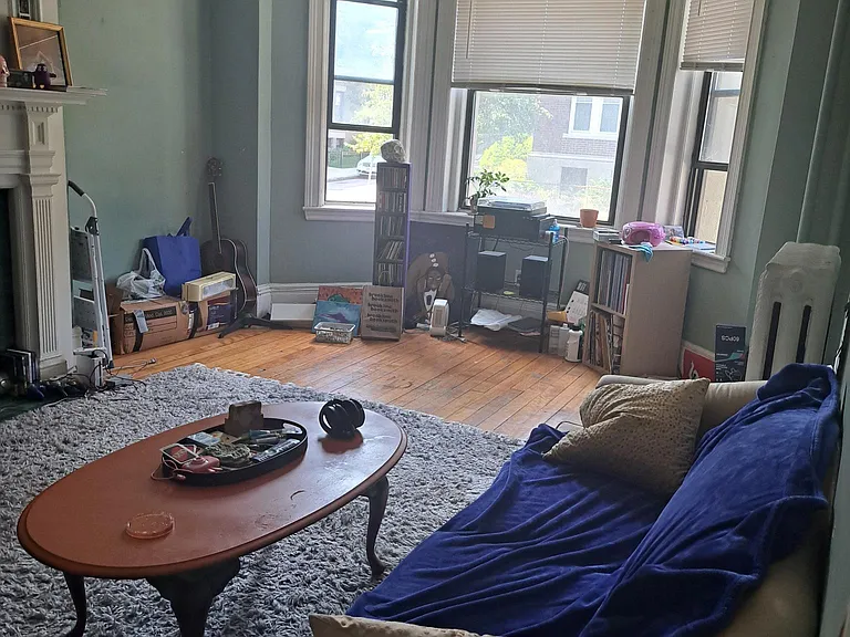 16 Glenville Ave #1 — Photo 6