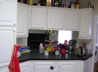 97 Mirabeau Dr, Rochester Hills, MI 48307