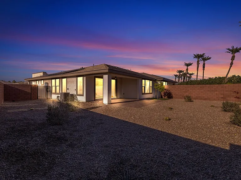 51670 Whiptail Dr — Photo 3