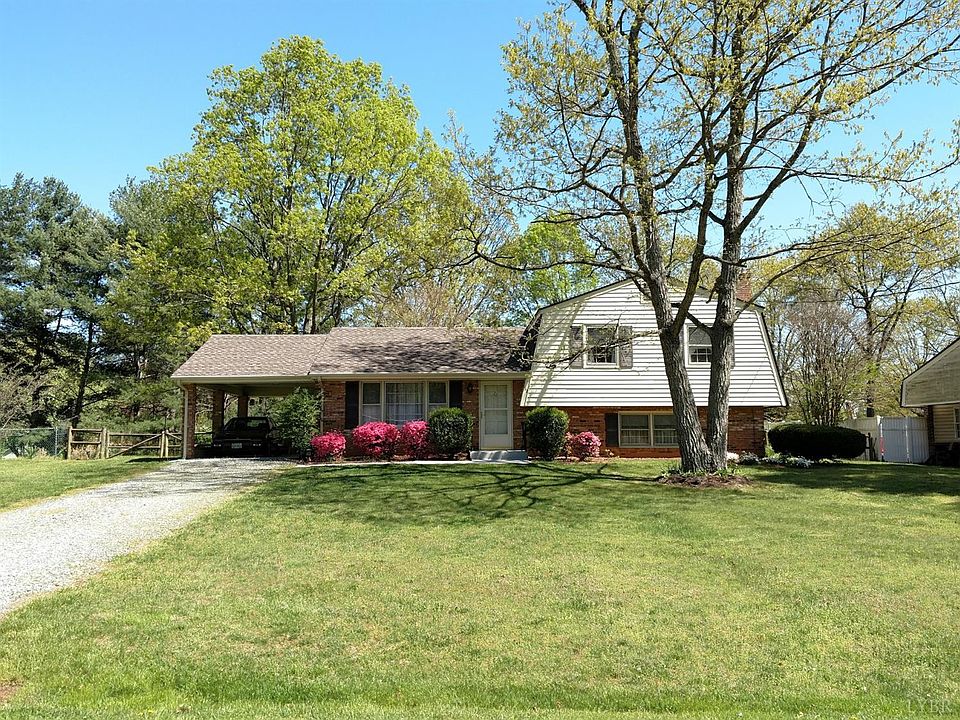 1st image of 112 Forest Park Dr