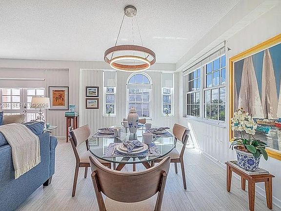 3rd image of 3475 S Ocean Blvd #2010