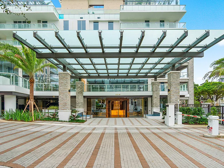 220 SE Mizner Blvd #810 — Photo 23