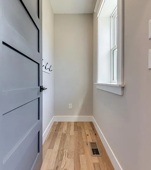 4116 Flad Ave — Photo 14