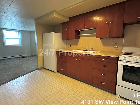 3rd image of 4131 SW View Point Ter APT 5