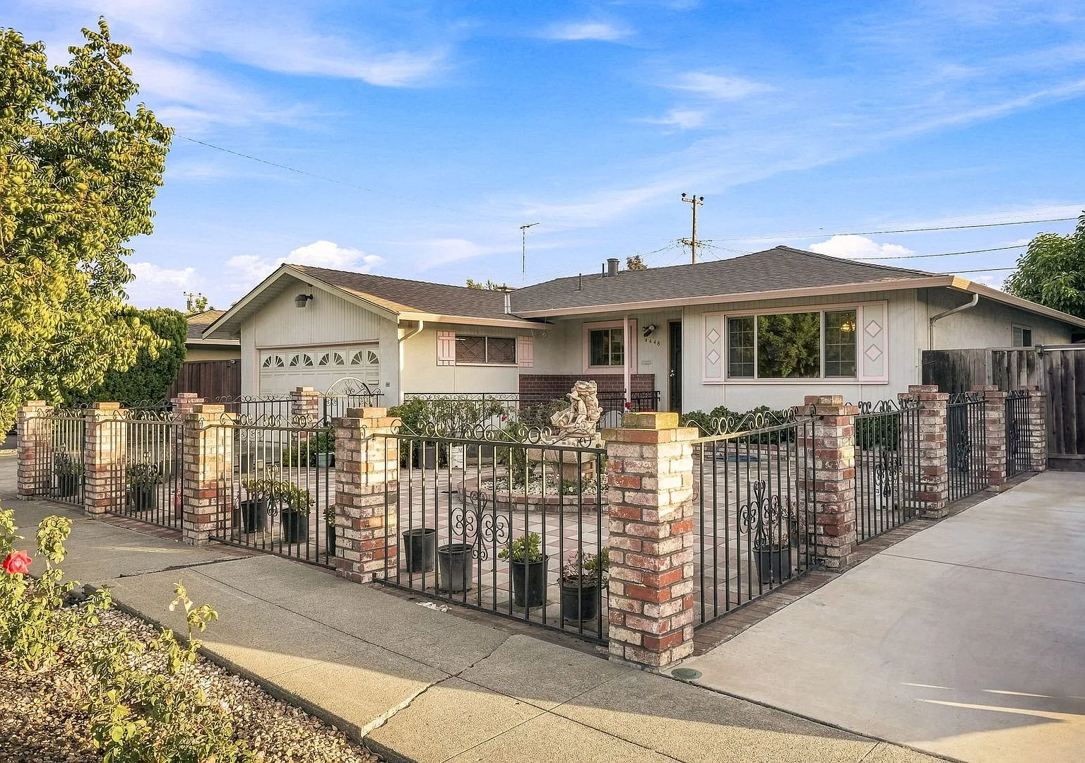 3 bed 2 bath home in Fremont — Photo 2
