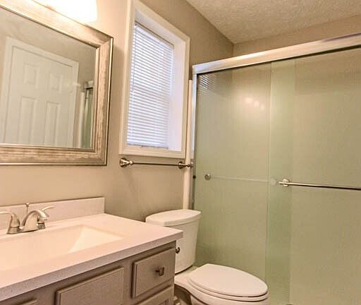 4th image of 2745 Highland Rdg NW