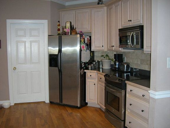 2nd image of 244 Stone Brooke Dr