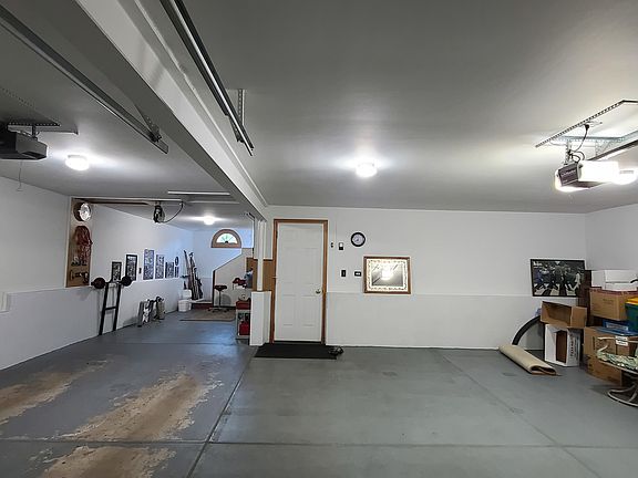 5th image of 2814 Carol Dr