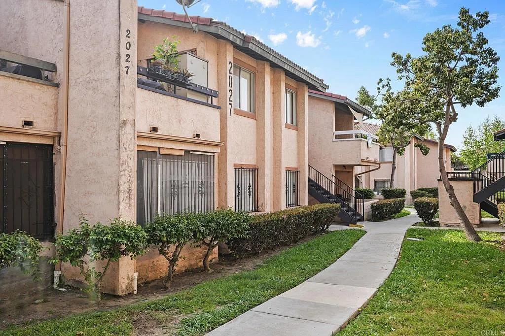 1 bed, 507 sqft, $2,050 — Photo 1