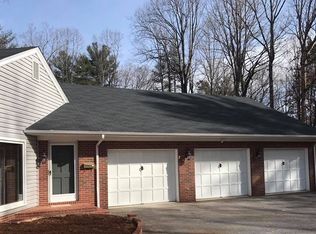 332 Forest Hill Dr, Wilkesboro, NC 28697