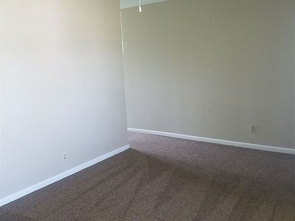 5th image of 2206 NW Ozmun Ave