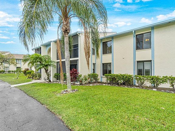 2nd image of 1117 Green Pine Boulevard #F2