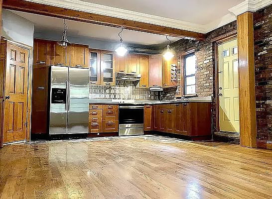 2nd image of 128 16th St #1