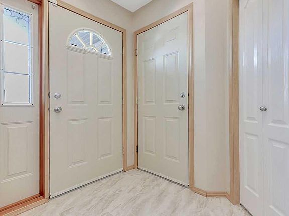 5th image of 102 E Drummond Ave