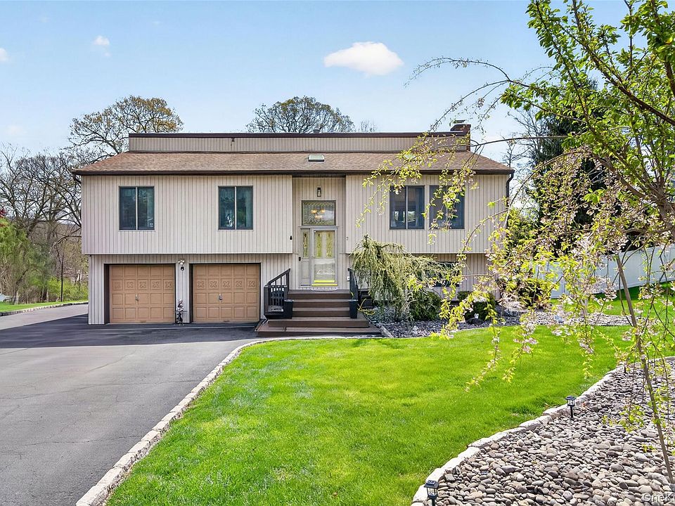 1st image of 3 Arlington Drive