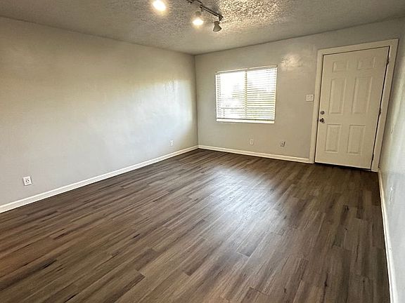 3rd image of 210 Cornell Dr SE APT 8
