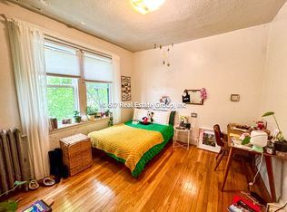 25 Mount Hood Rd, Brighton, MA 02135
