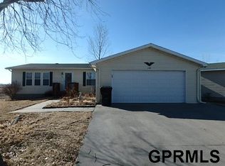 3510 Hancock 139 St, Bellevue, NE 68005
