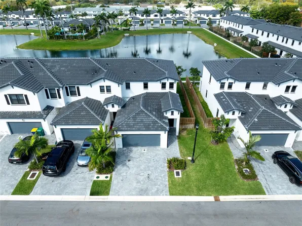 4973 Peacock Way #5838, Fort Lauderdale, FL 33312
