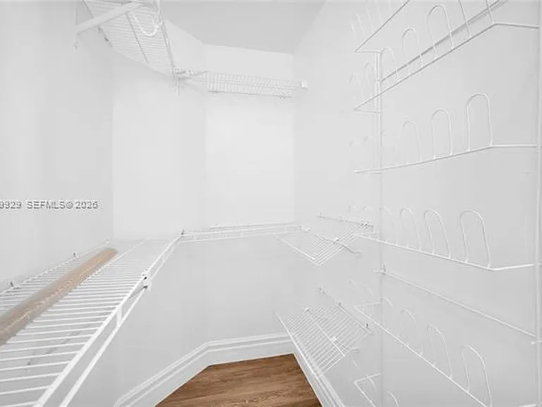 15715 SW 76th Ter — Photo 30