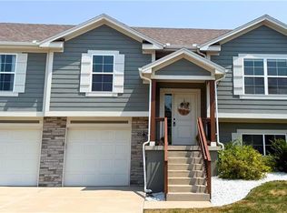 701 SE Juniper Dr, Blue Springs, MO 64014