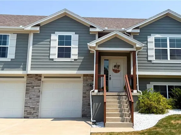 701 SE Juniper Dr, Blue Springs, MO 64014
