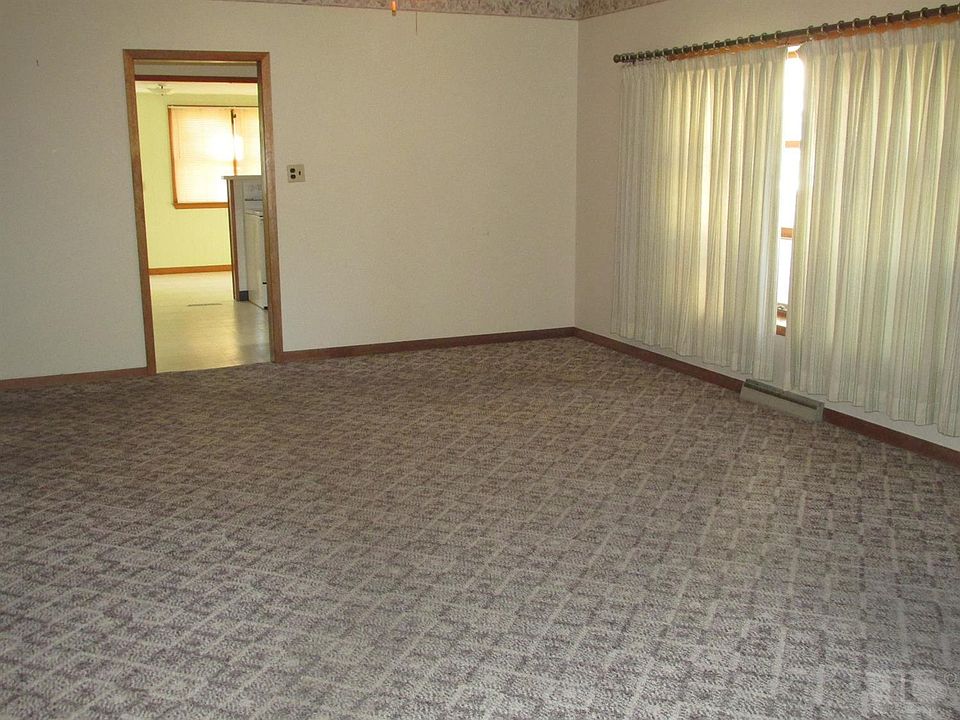 654 5th Ave, Manilla, IA 51454 Zillow